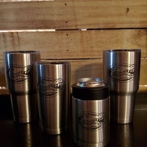 Yeti Cups (GATOR LOGO) only Colster LEFT